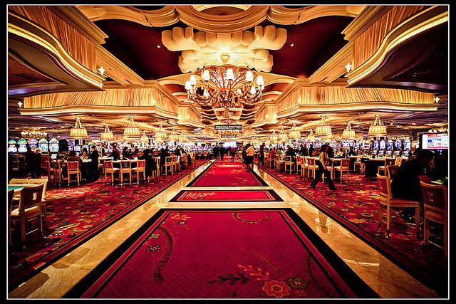 P00LS Games آن لائن کیسینو میں اصل گیمز